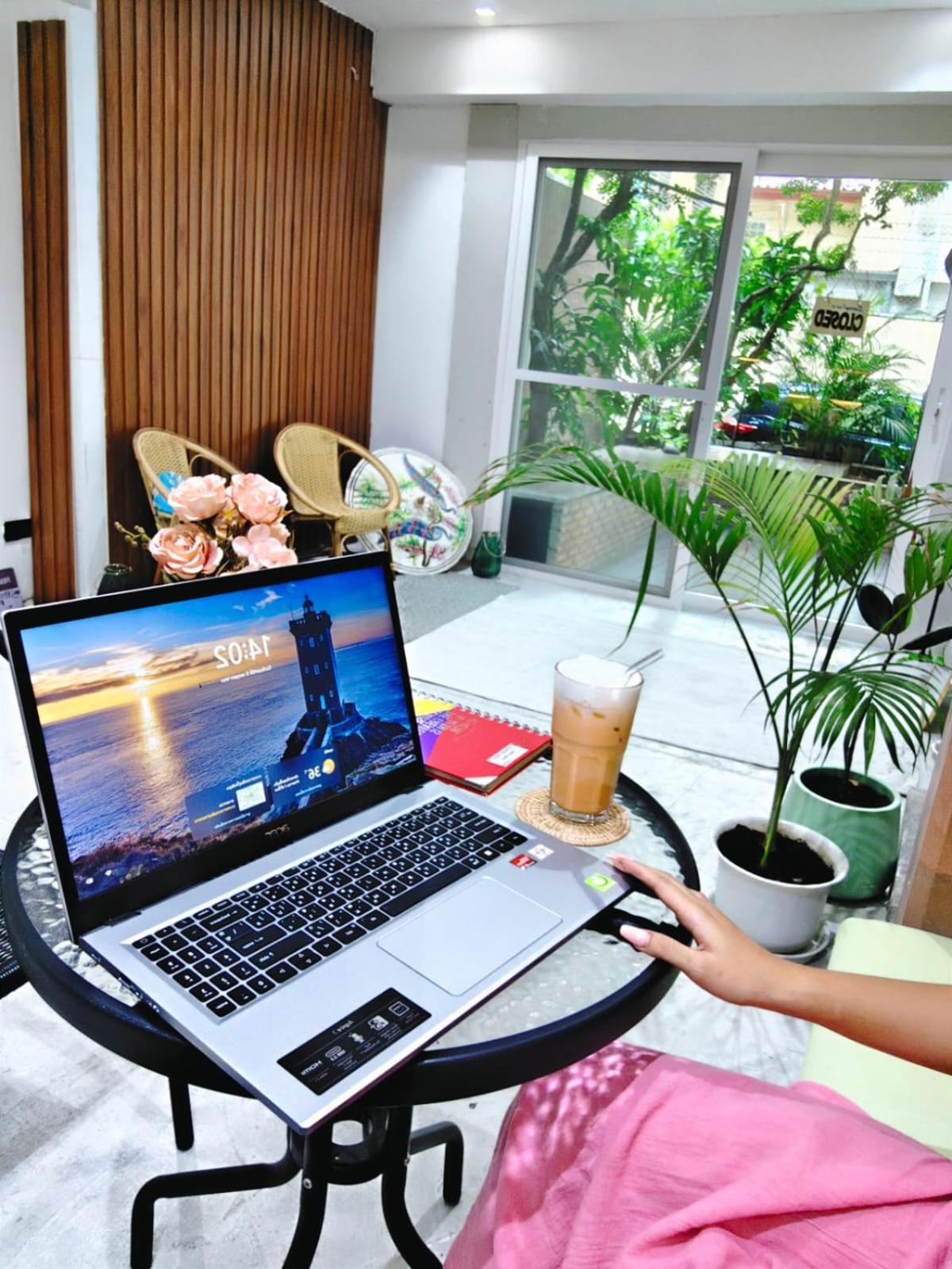 Homey Stay And Cafe By Hematoa Bangkok Exterior foto
